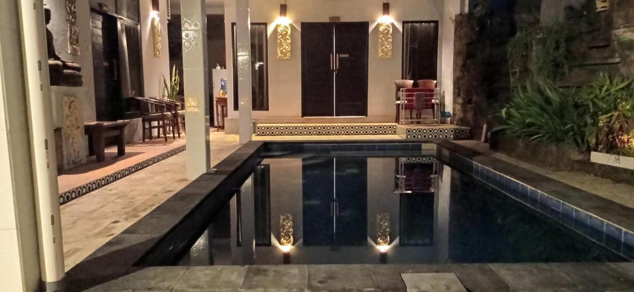 Khrisna Sunrise Homestay Tulamben Экстерьер фото